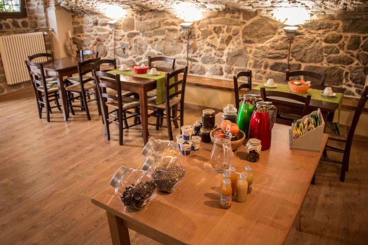 Il Casolare Bioenergetico Bed and Breakfast Albareto  Εξωτερικό φωτογραφία